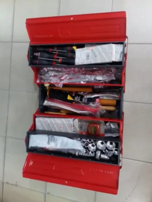 FACOM 89PC CUSTOM-BUILT STANDARD MECHANICAL TOOLS KIT