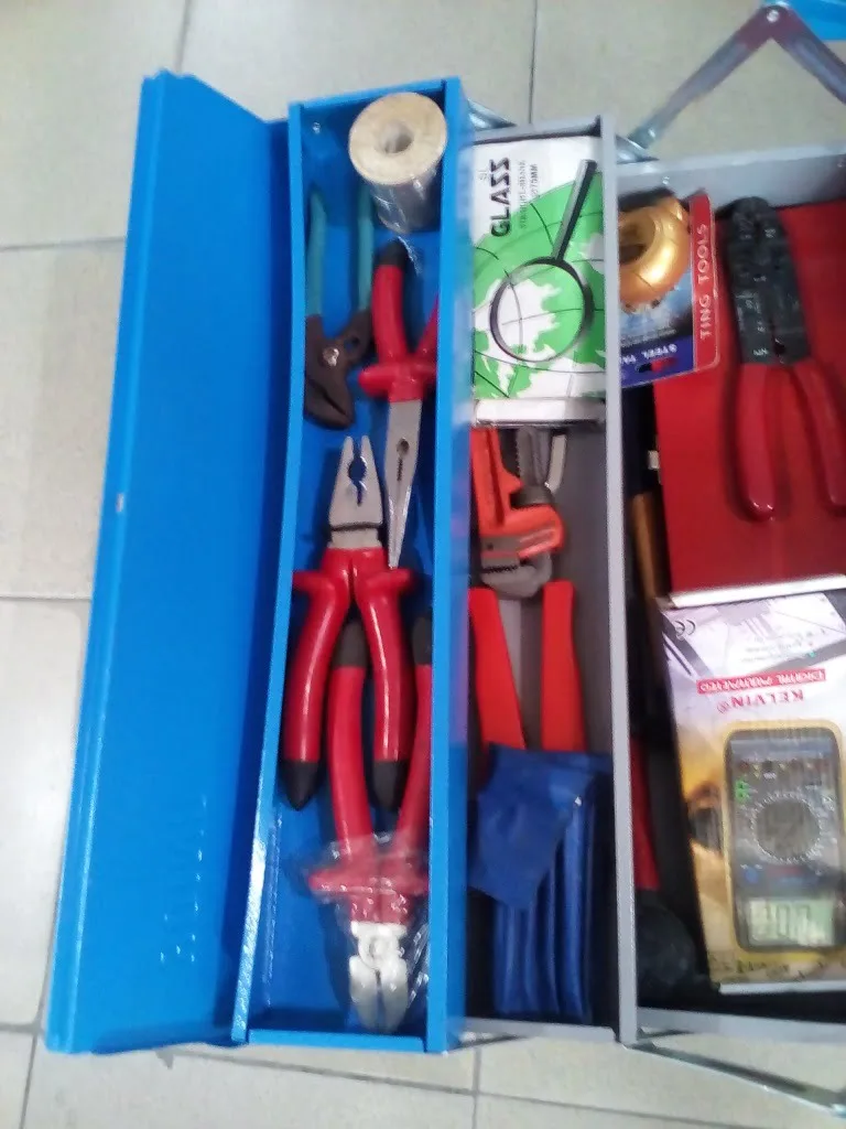 99PC CUSTOM-BUILT ELECTRICAL TOOLS KIT - Image 5