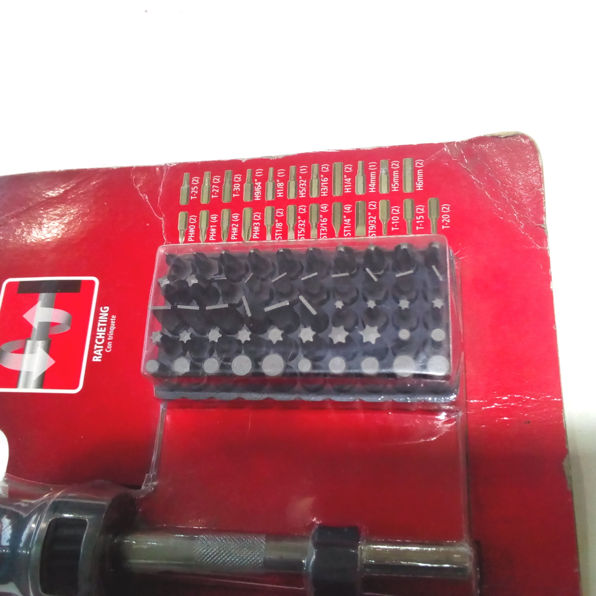 HUSKY 51PC RATCHETING SCREWDRIVERS BITS SET Toolz.ng