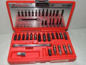 Snap-on CRA180PB Offset Driver Ratchet & Bit set in plastic case.