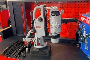 KPT-POWERMASTER KW10E – 31MM H.D DRILL + MAGNETIC STAND [KMS-95RT]