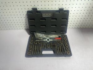 3-12MM 40PCS TAP AND DIE