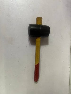 0.5KG RUBBER MALLET HAMMER-BLACK HEAD WITH WOODEN HANDLE