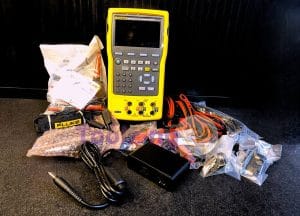 FLUKE 754 DOCUMENTING PROCESS CALIBRATOR WITH HART