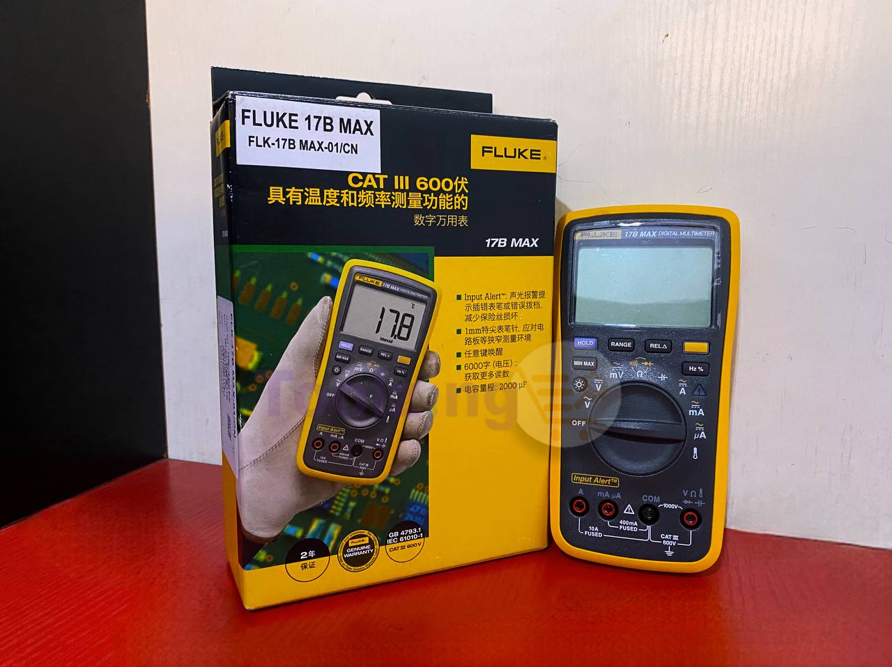 Fluke 17B Max 600V Digital Multimeter - Image 2