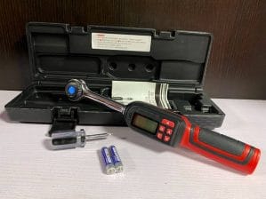 YATO YT-07896 DIGITAL TORQUE WRENCH